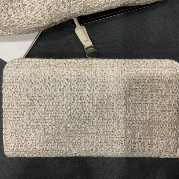 Chanel handbag and wallet - Picture 8 of 8